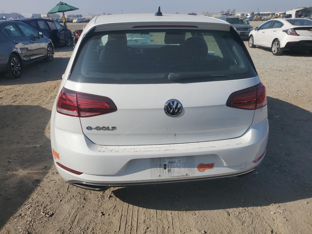 2019 Volkswagen E-Golf Se VIN: WVWKR7AU7KW917283 Lot: 82618894