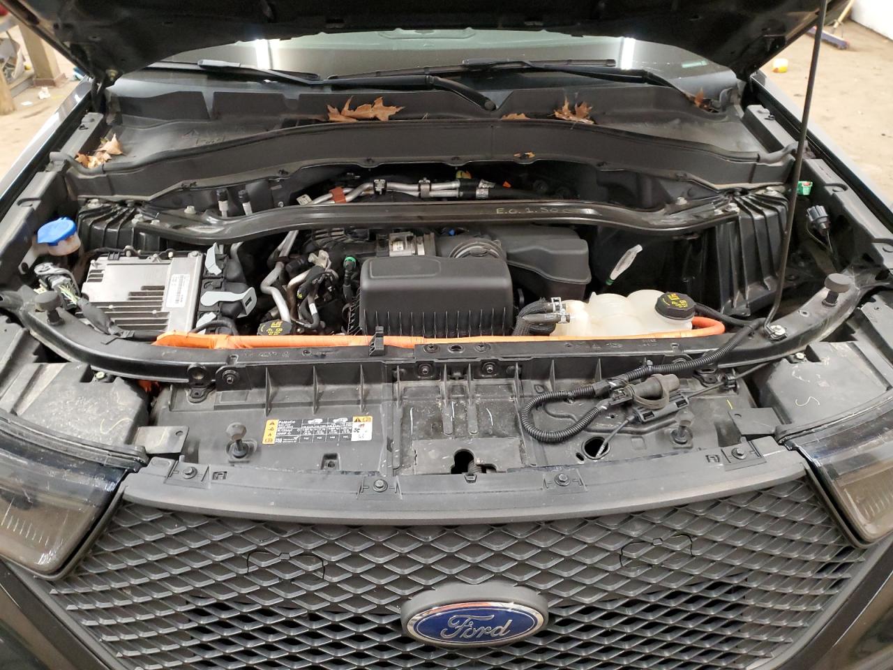 2020 Ford Explorer - Image 12
