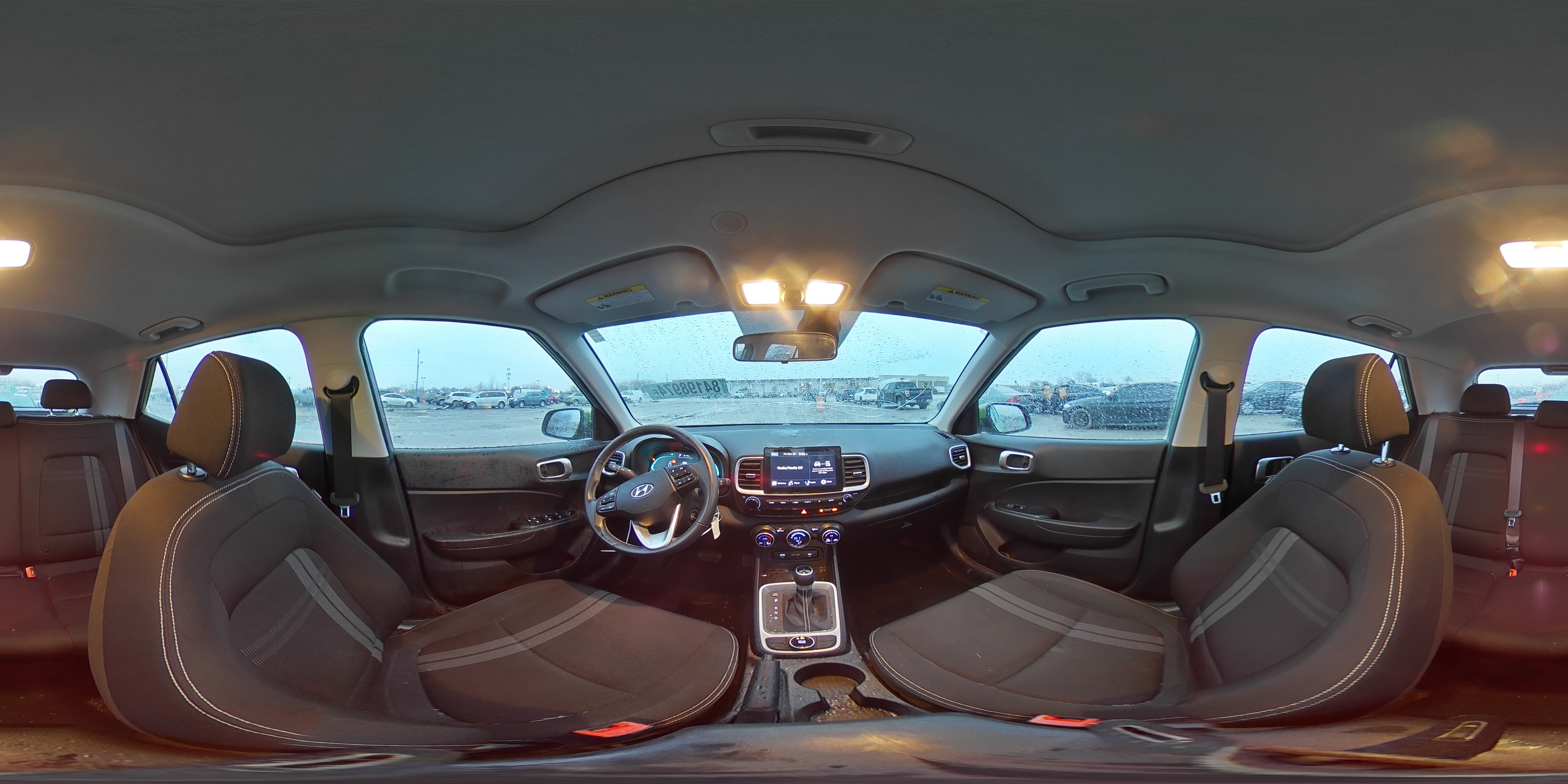 2023 Hyundai Venue - Image 12