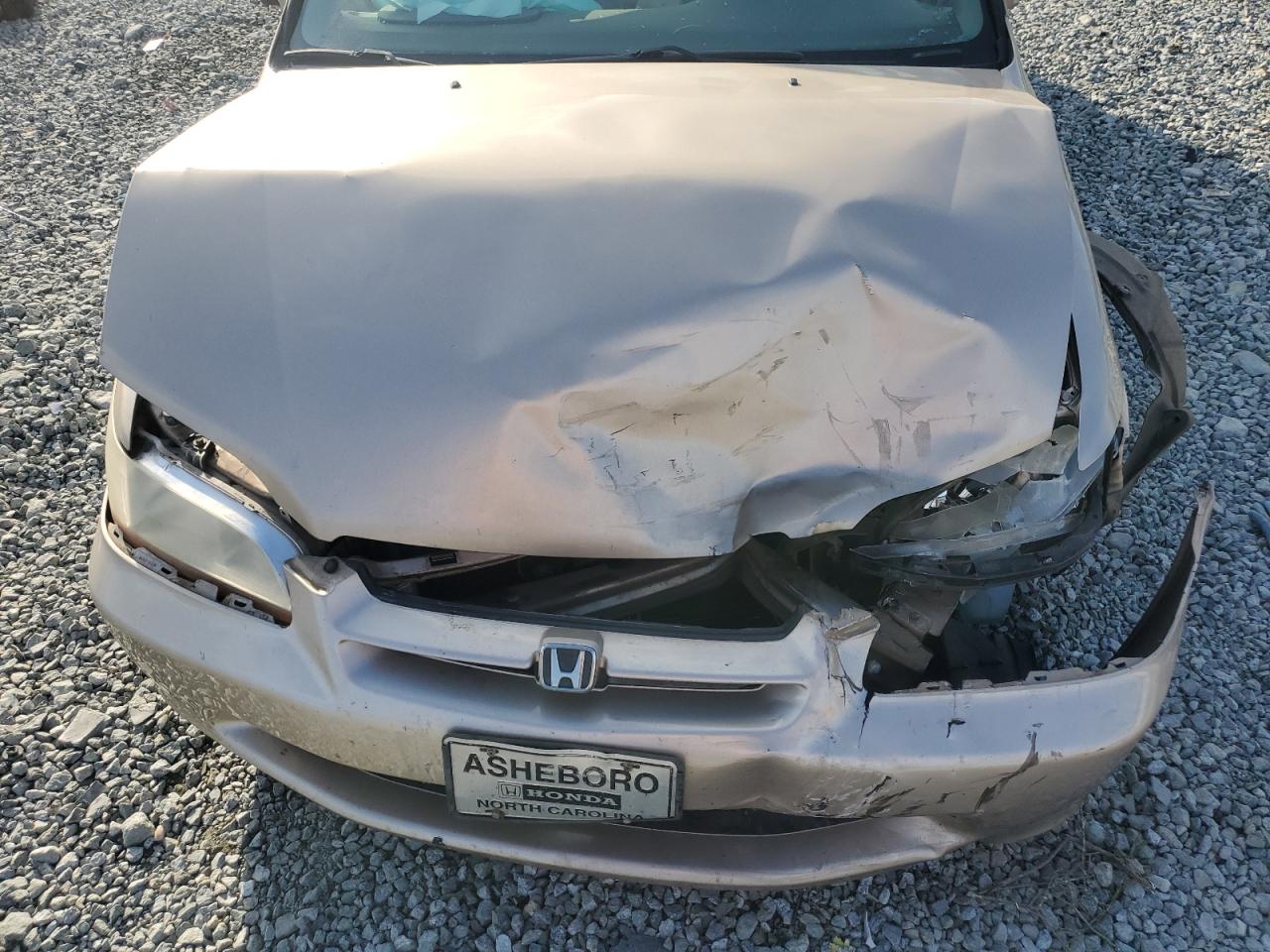 2000 Honda Accord - Image 12