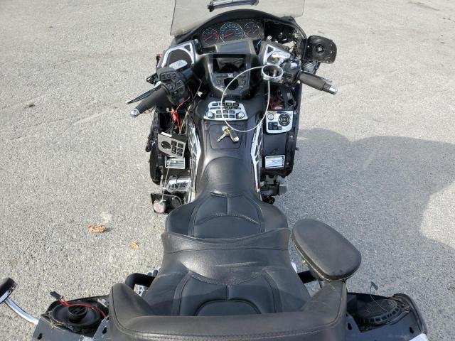 2010 HONDA GL1800 