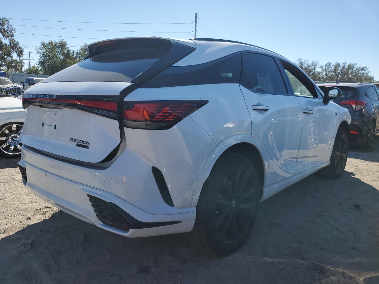 2024 Lexus RX - Image 3