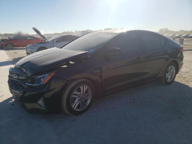  HYUNDAI ELANTRA 2019 Чорний