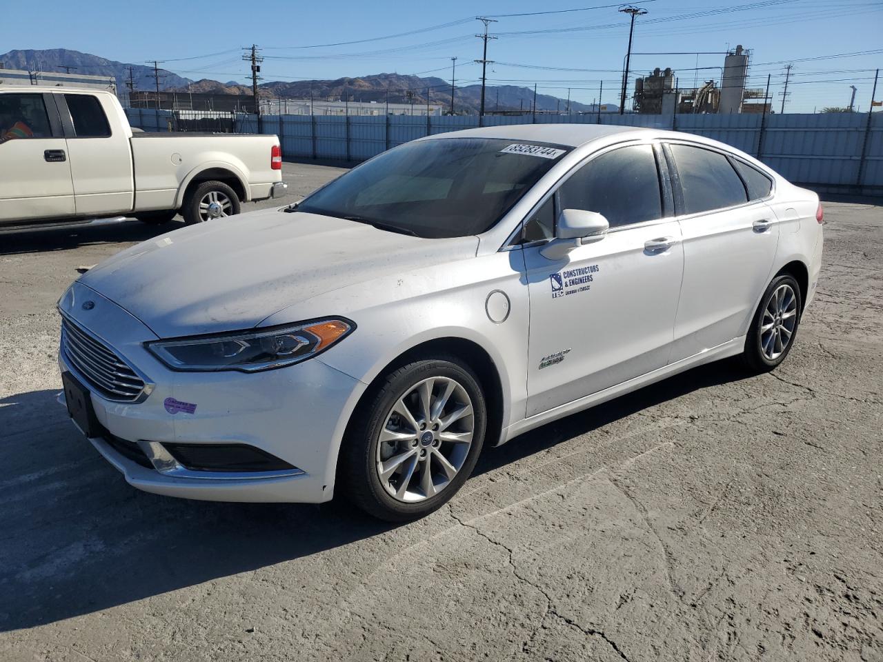 VIN 3FA6P0PU7JR287309 2018 FORD FUSION no.1