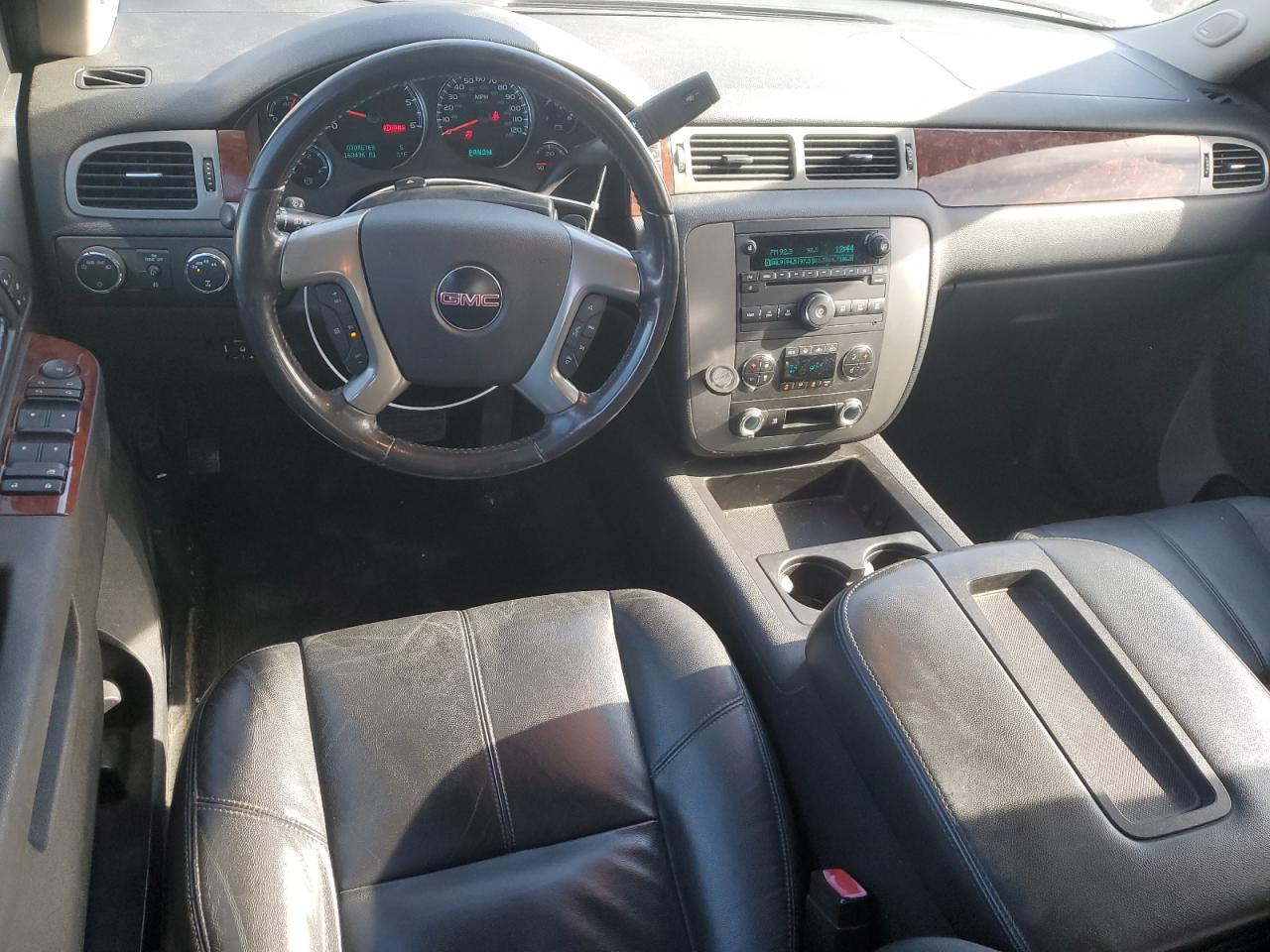 2011 GMC Sierra - Image 8
