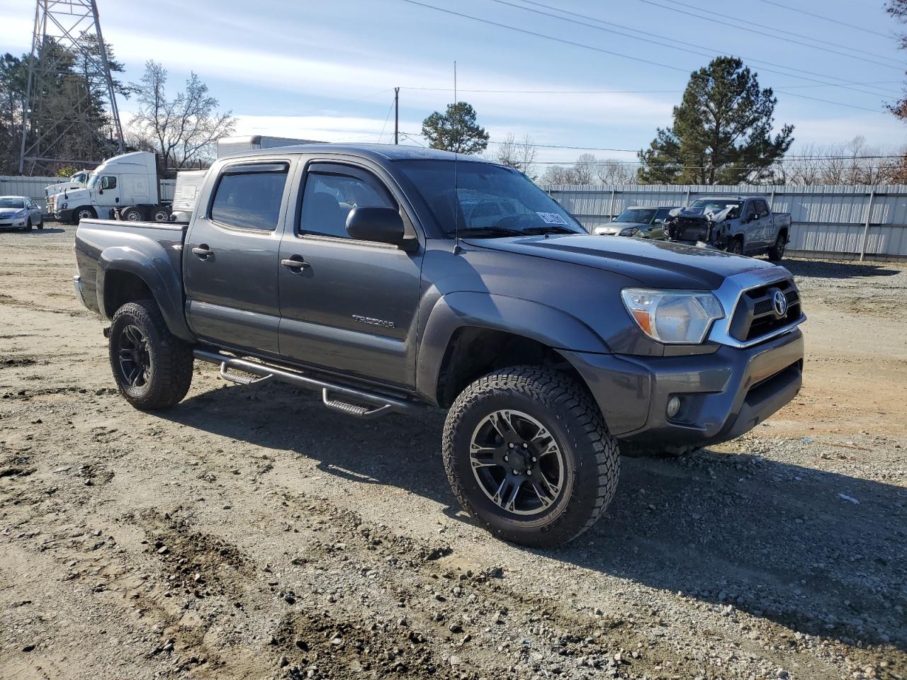 VIN 3TMLU4EN6EM155315 2014 TOYOTA TACOMA no.4