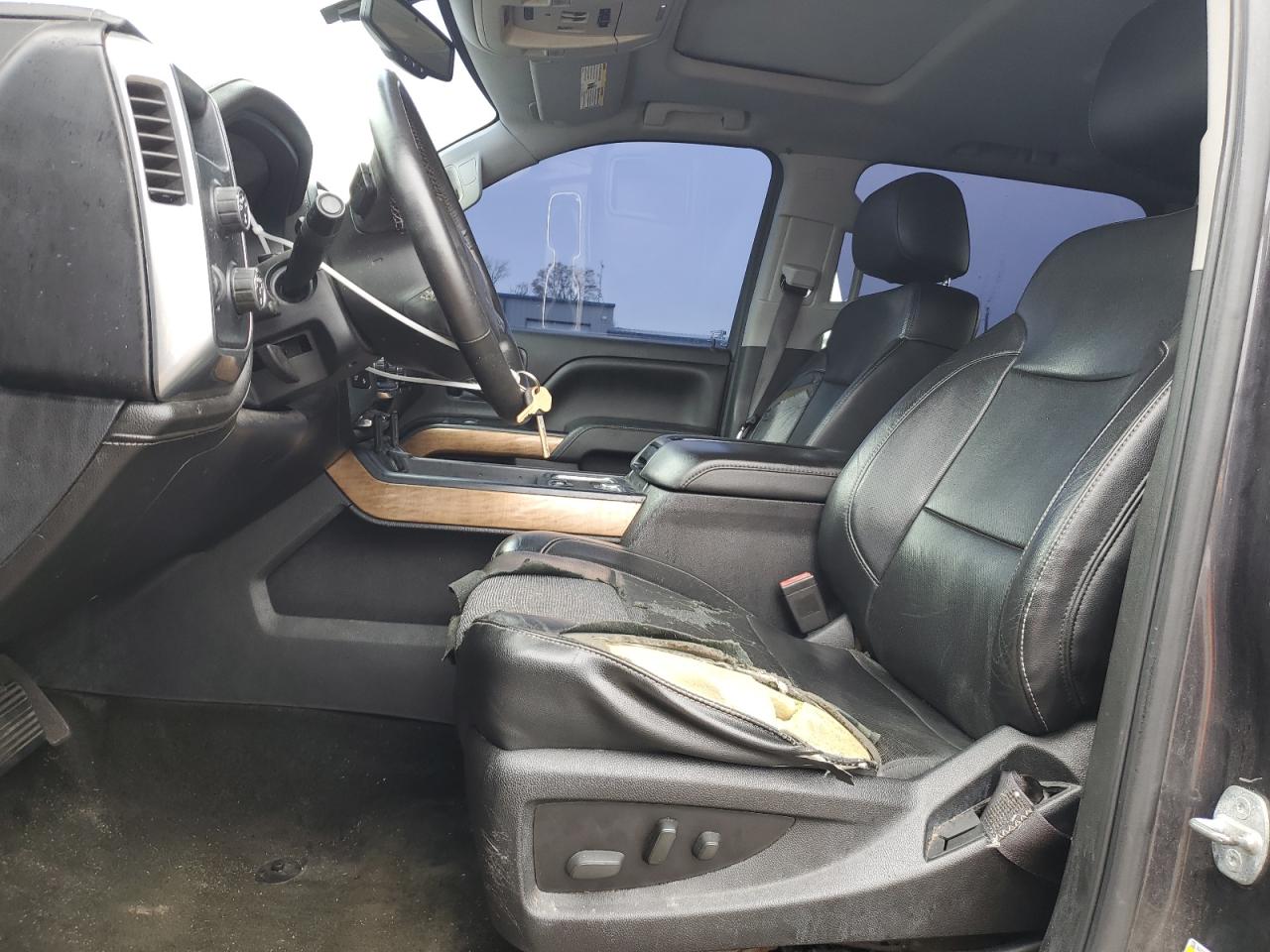 2014 Chevrolet Silverado - Image 7
