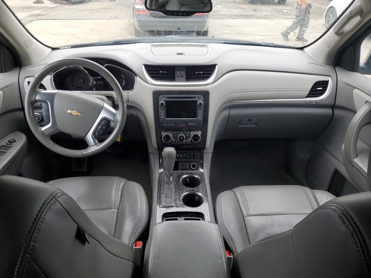 2017 Chevrolet Traverse - Image 8