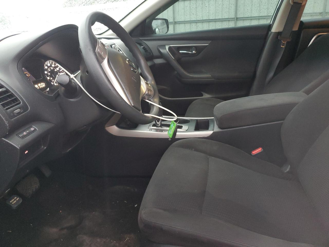2015 Nissan Altima - Image 7