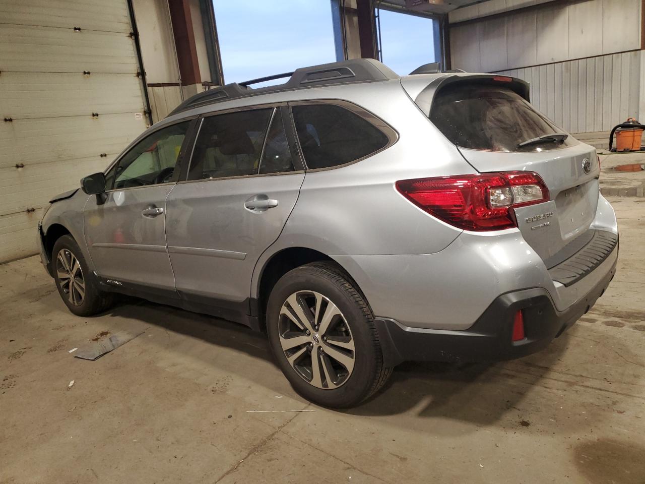 2018 Subaru Outback - Image 2