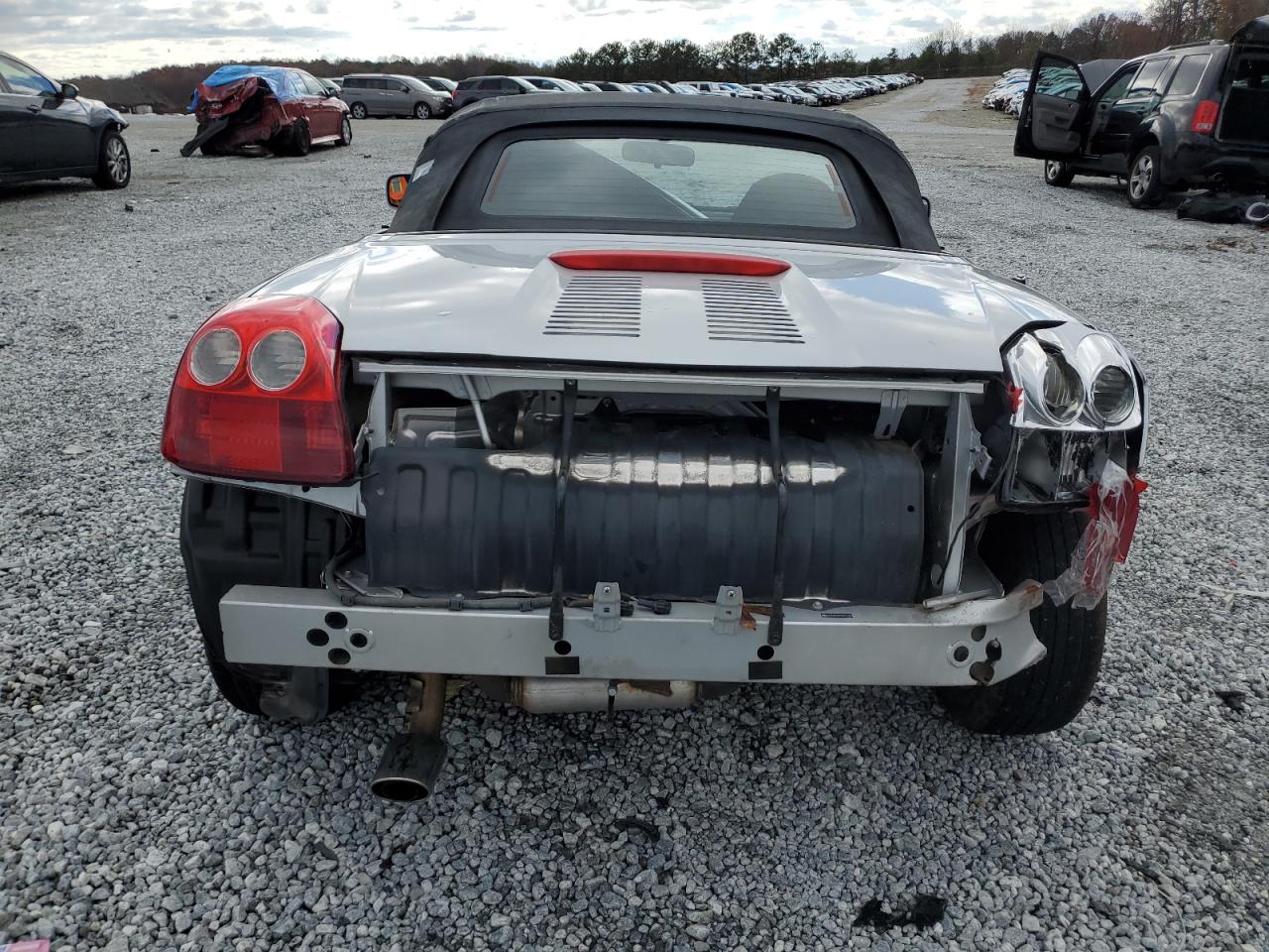 2005 Toyota MR2 - Image 6