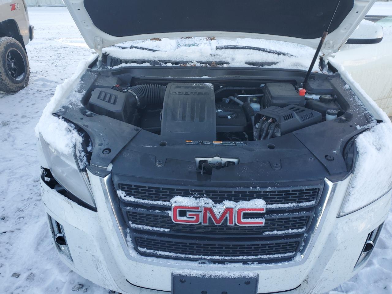 2012 GMC Terrain - Image 13