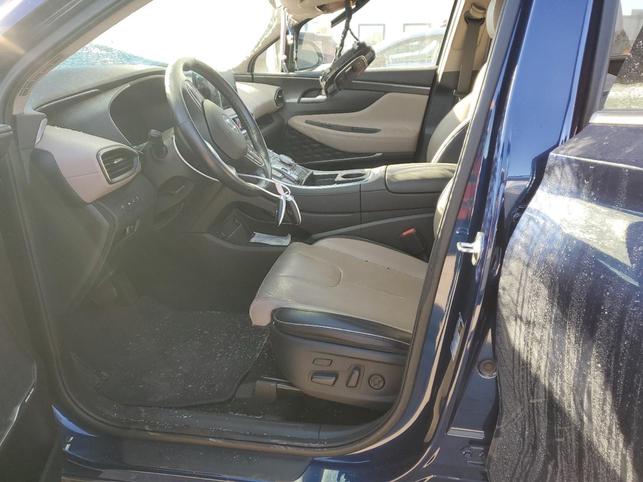 2023 Hyundai Santa Fe - Image 7