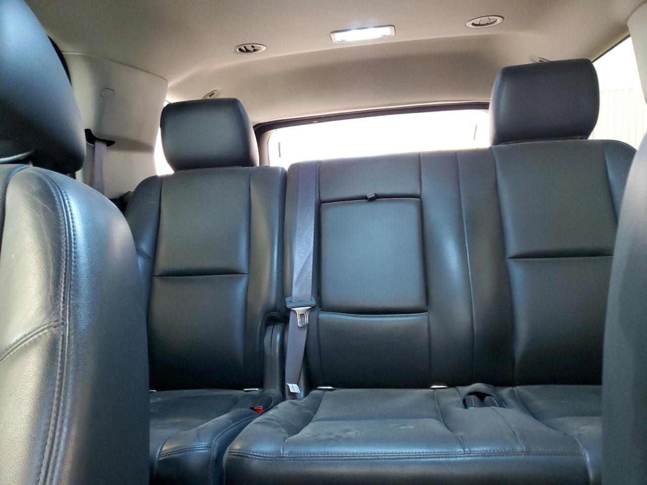 2013 Chevrolet Tahoe - Image 10