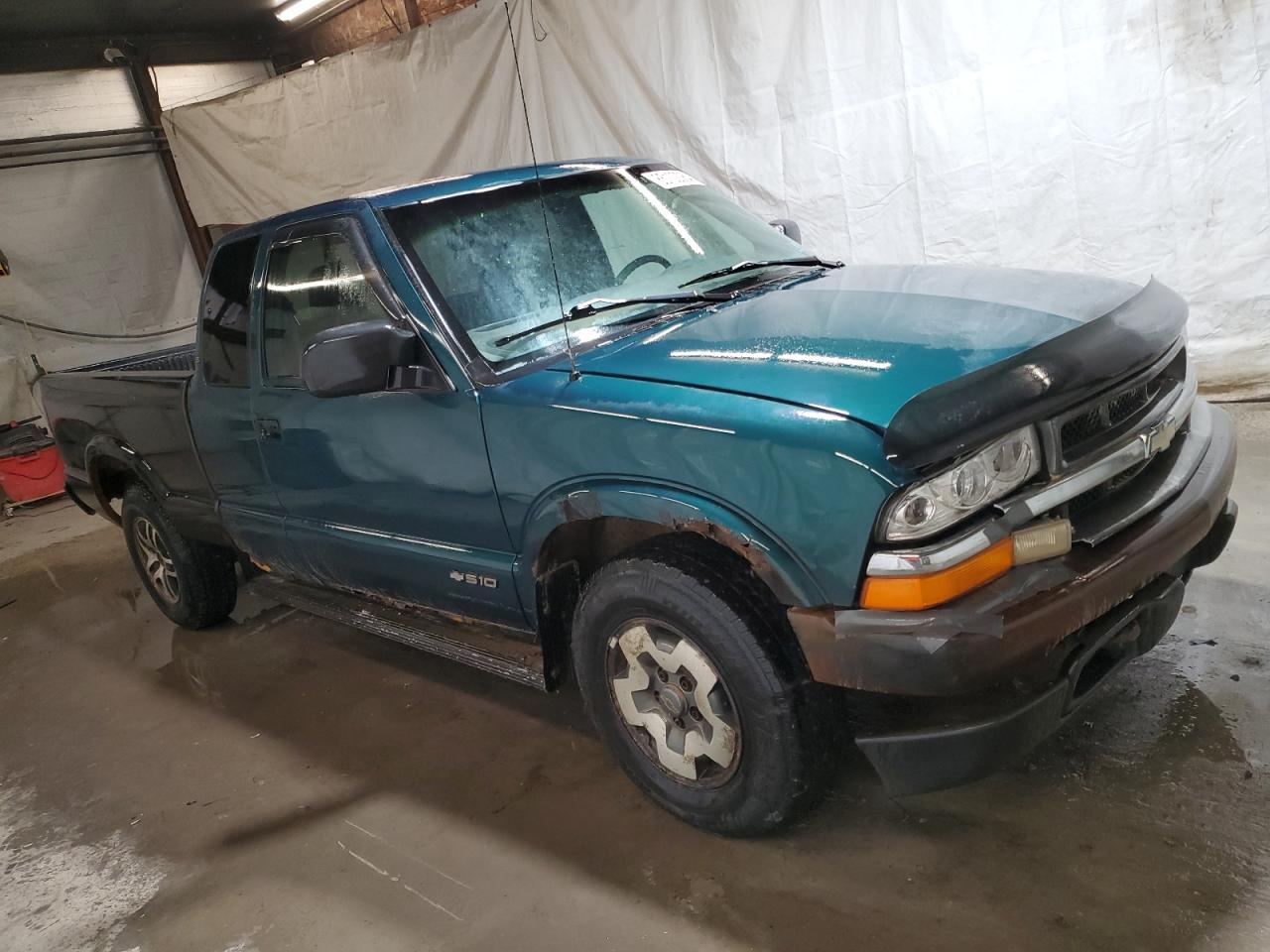 1998 Chevrolet S-10 Pickup - Image 4