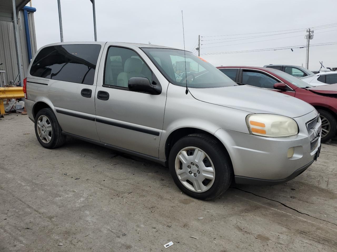 2008 Chevrolet Uplander - Image 4