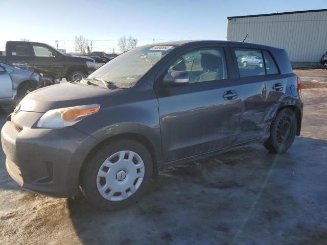 2011 TOYOTA SCION XD  à vendre chez Copart AB - CALGARY