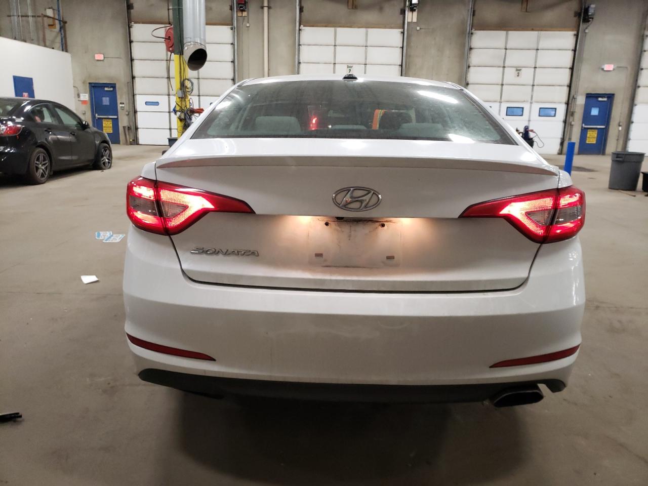 VIN 5NPE24AF9GH376672 2016 HYUNDAI SONATA no.6