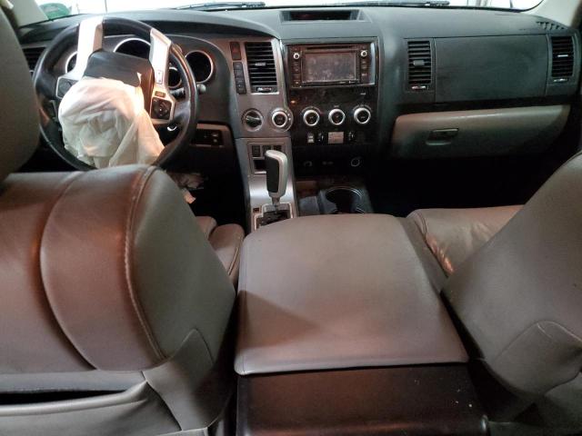  TOYOTA SEQUOIA 2016 Srebrny