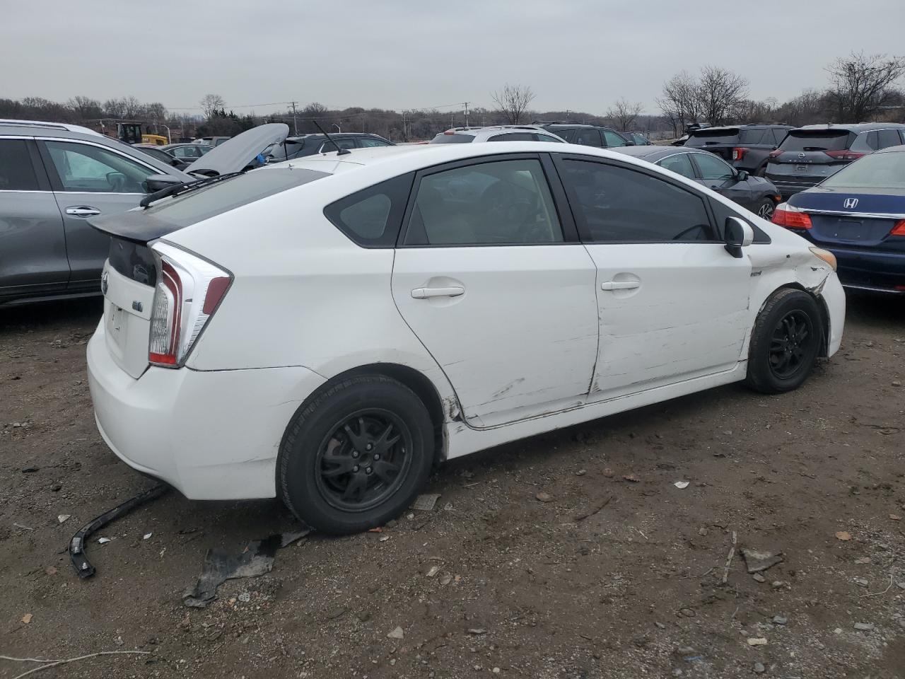 2014 Toyota Prius - Image 3