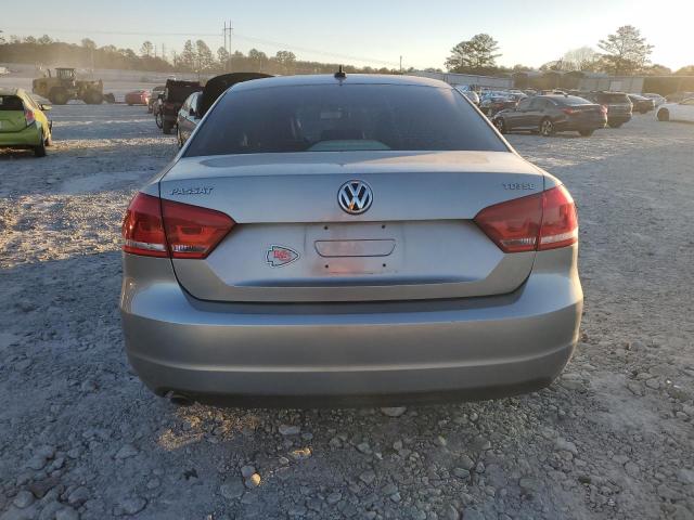  VOLKSWAGEN PASSAT 2013 Silver