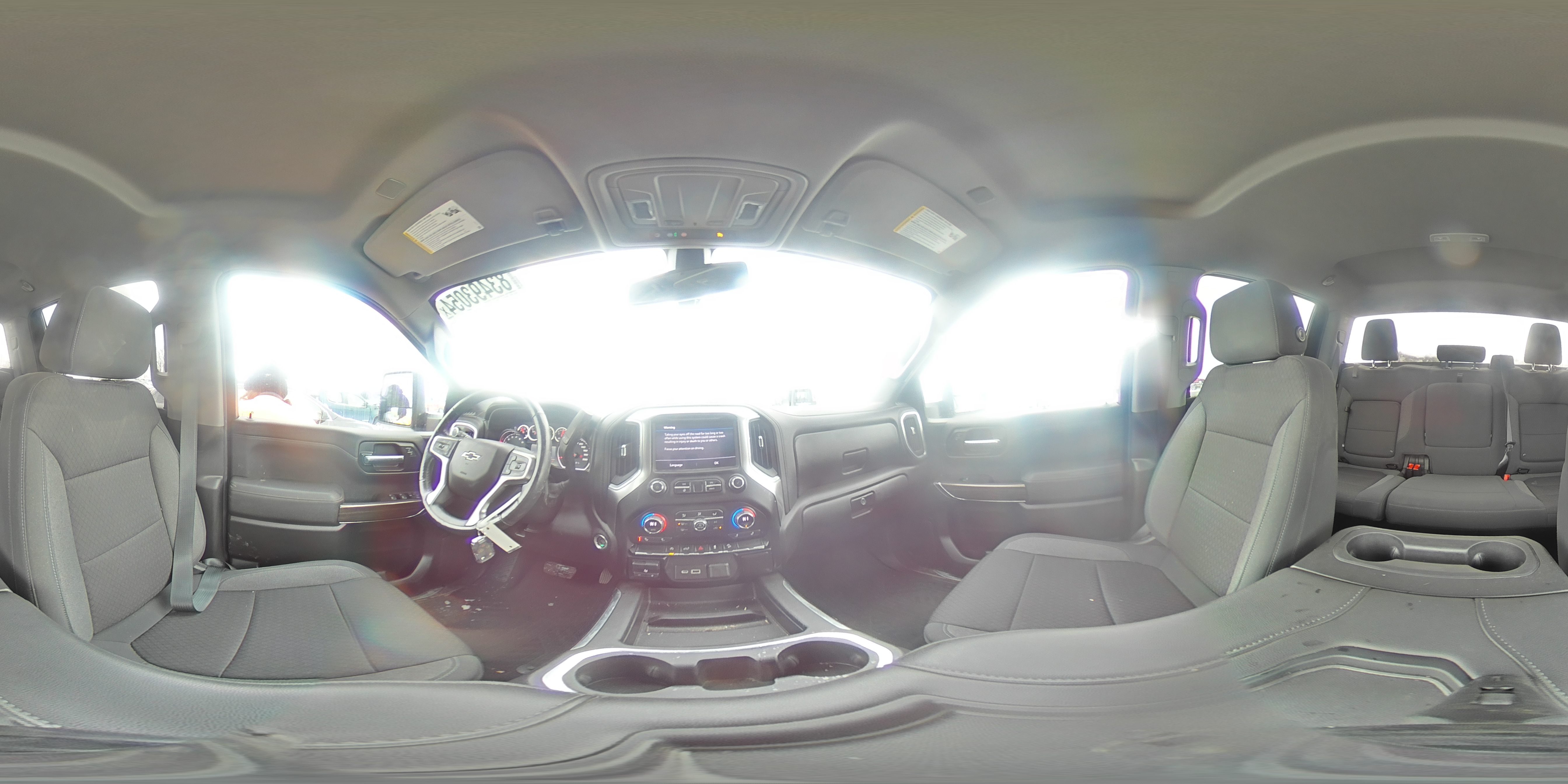 2021 Chevrolet Silverado - Image 13