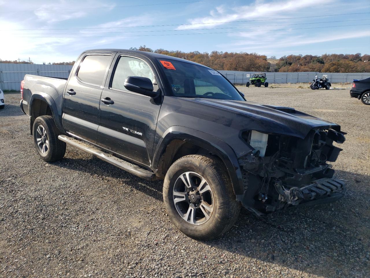 VIN 3TMAZ5CN8HM042214 2017 TOYOTA TACOMA no.4