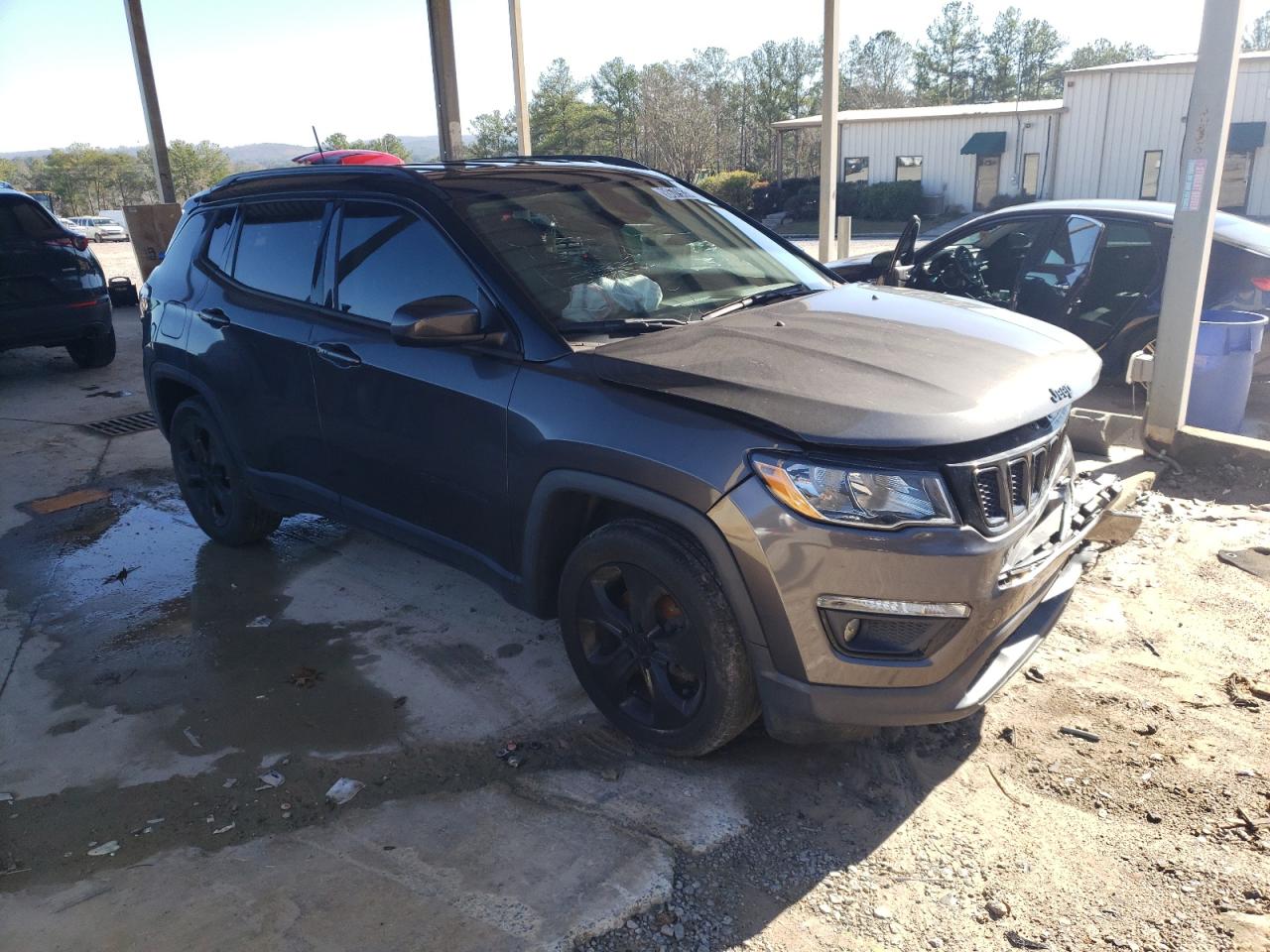 2018 Jeep Compass - Image 4