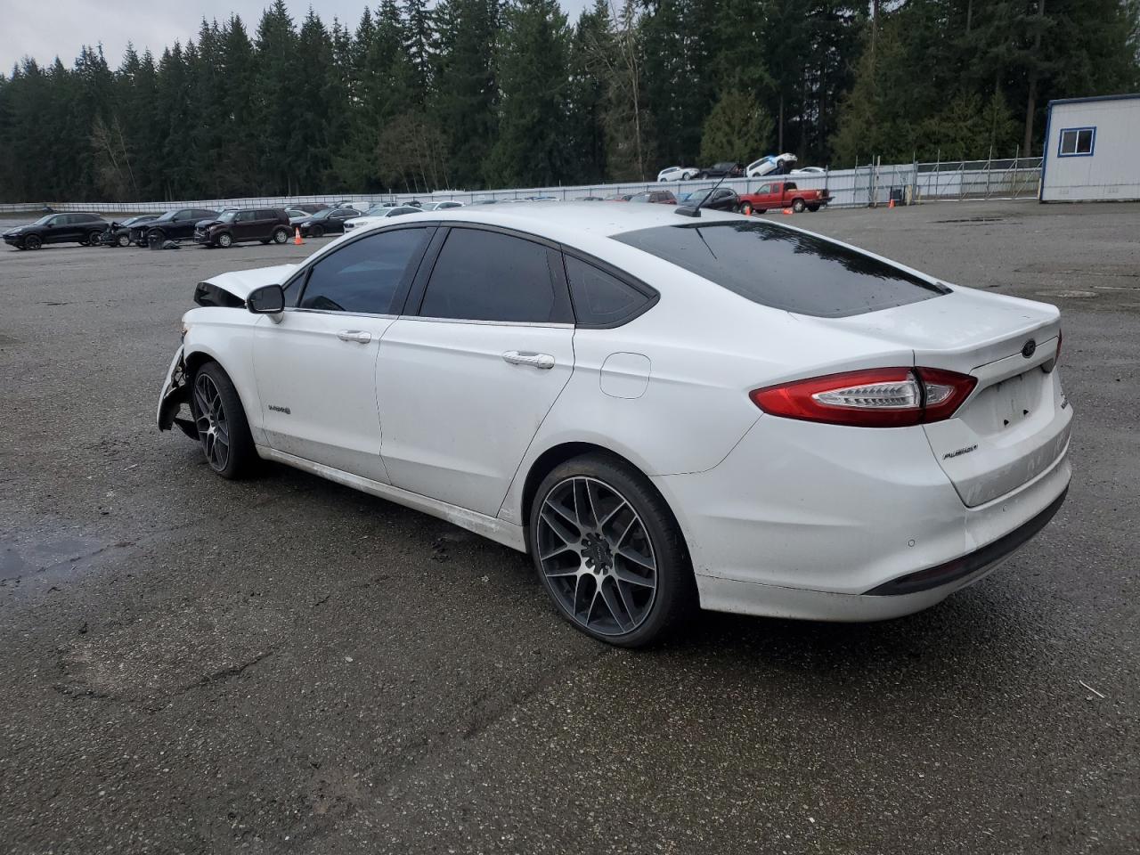 VIN 3FA6P0LUXDR284267 2013 FORD FUSION no.2