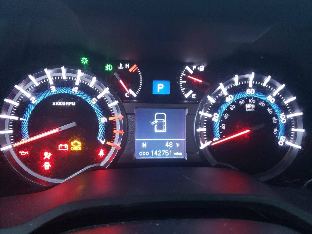 2019 Toyota 4Runner - Image 9