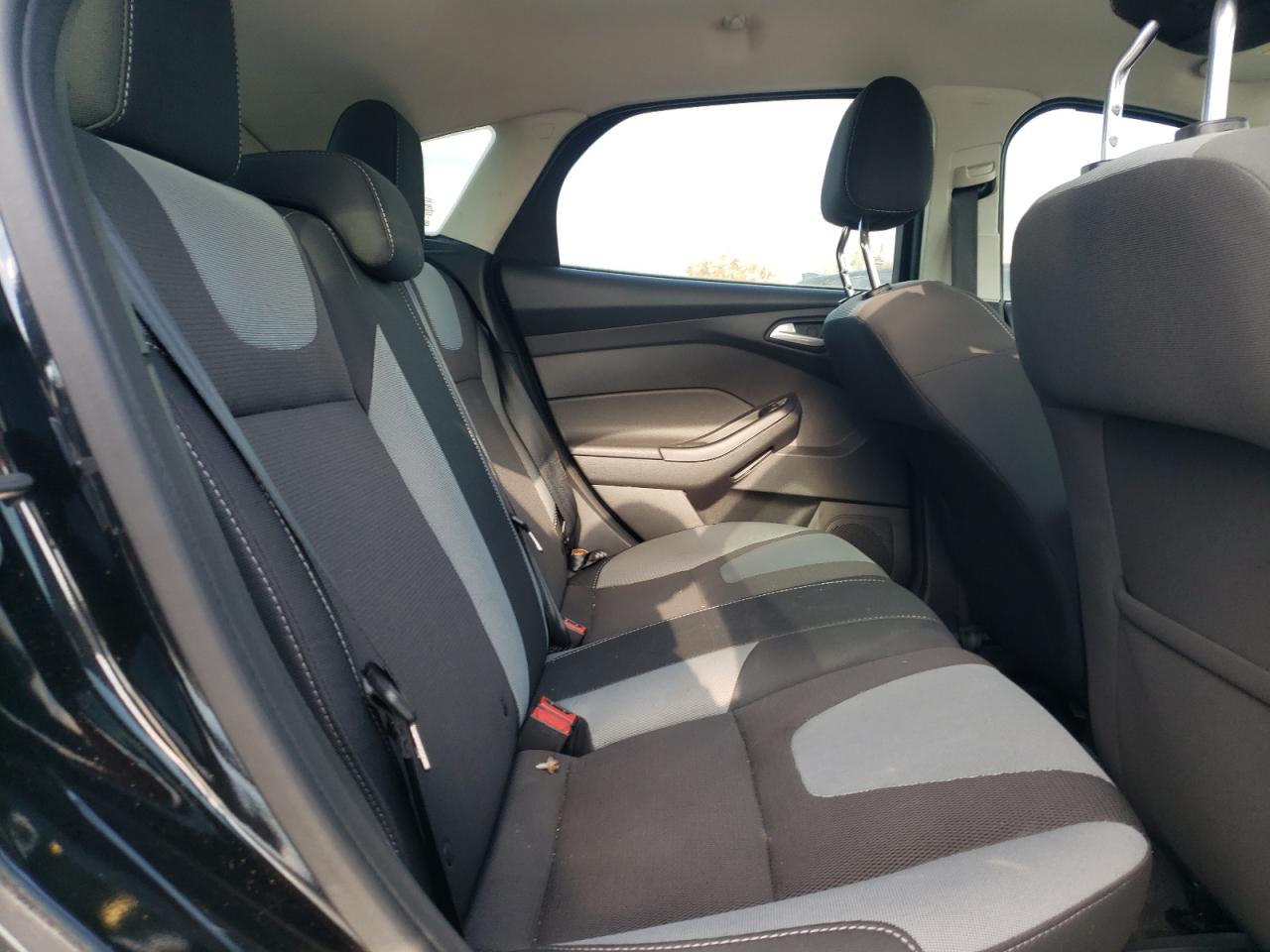 2012 Ford Focus - Image 10