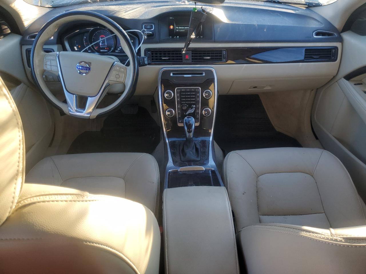 2016 Volvo XC70 - Image 8