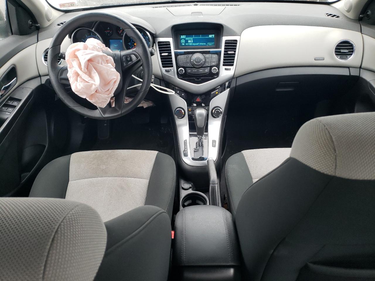 2011 Chevrolet Cruze - Image 8