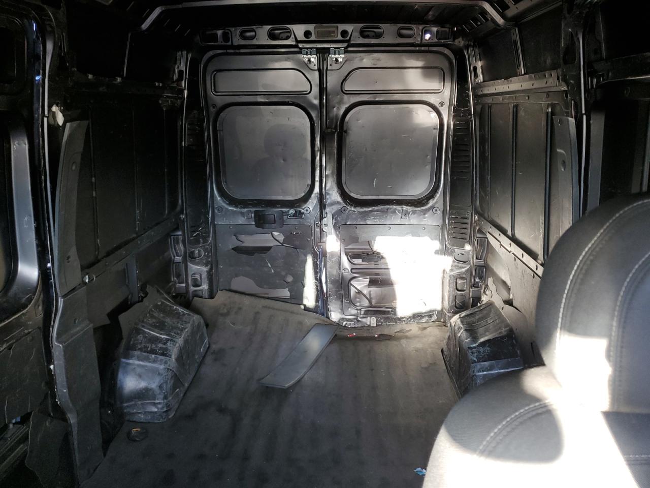 2018 RAM ProMaster City - Image 10