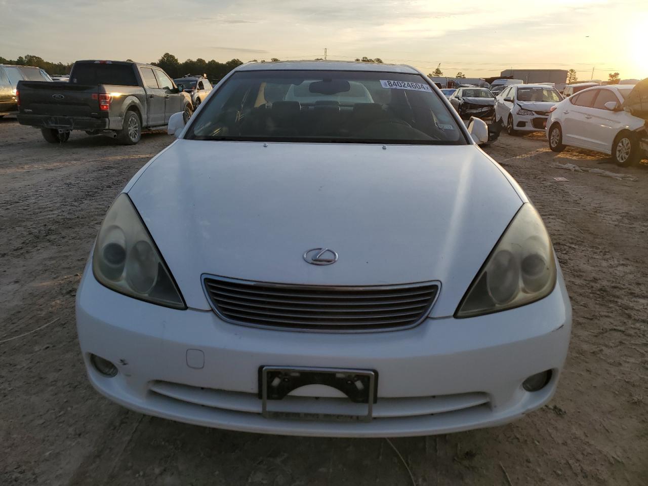 2005 Lexus ES - Image 5
