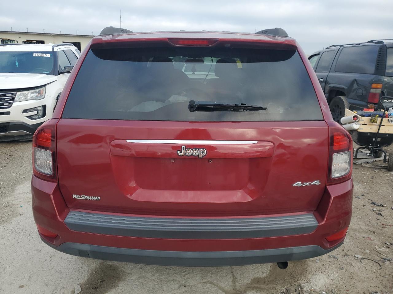 VIN 1C4NJDBB7ED841368 2014 JEEP COMPASS no.6