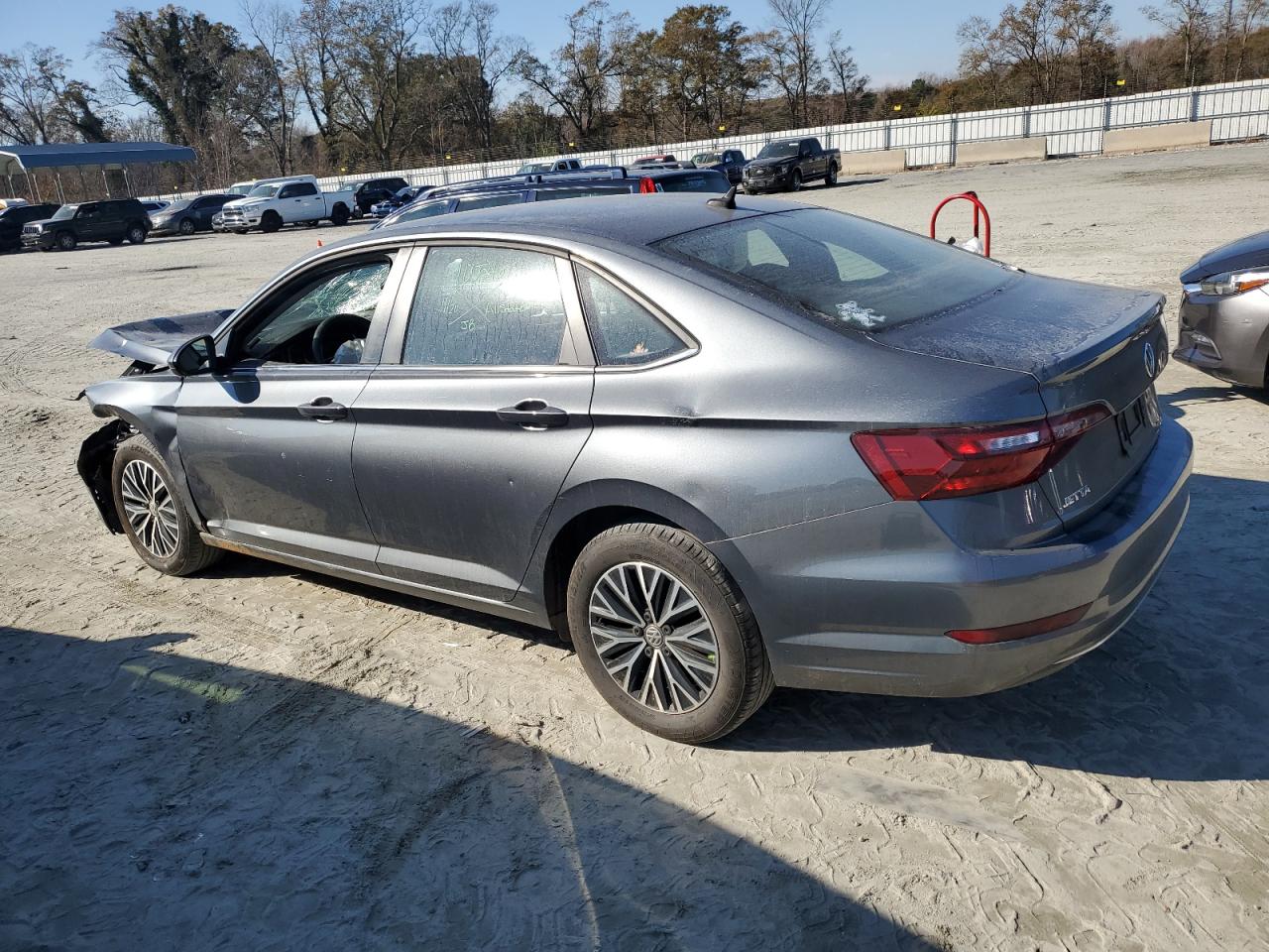 2021 Volkswagen Jetta - Image 2