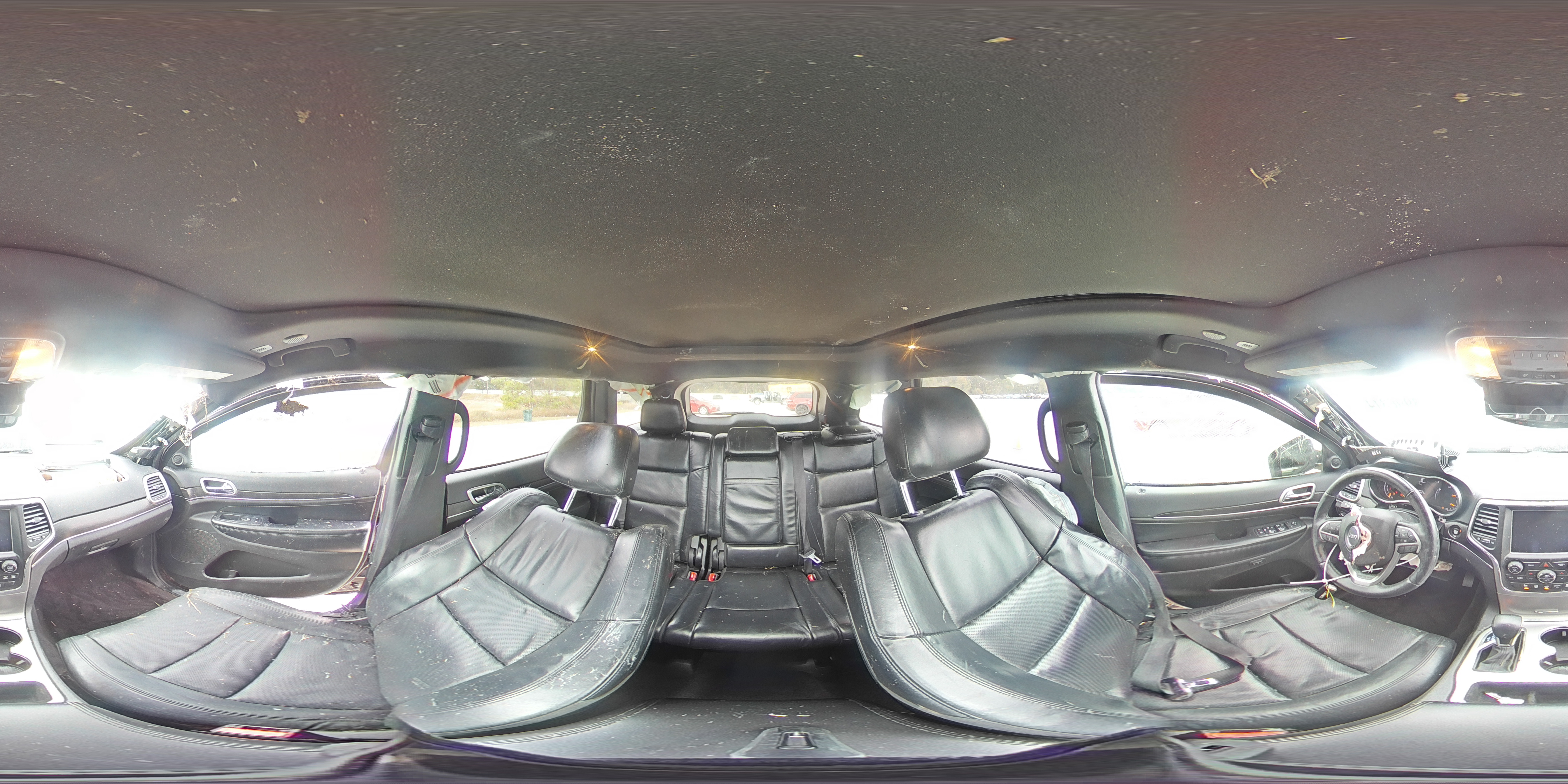 2018 Jeep Grand Cherokee - Image 16
