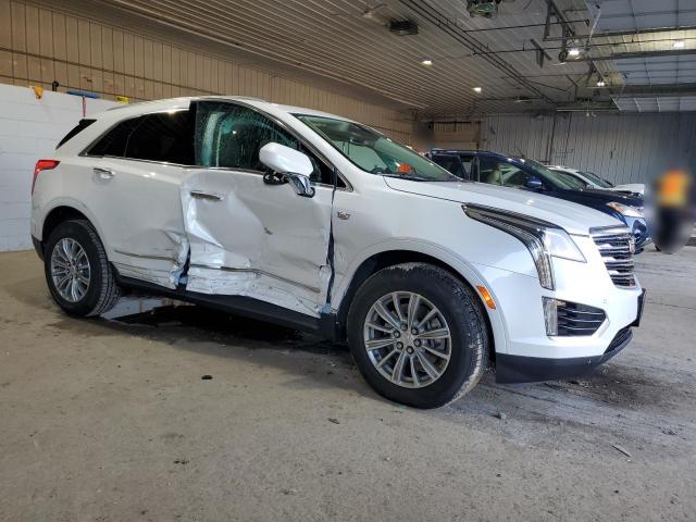  CADILLAC XT5 2018 White