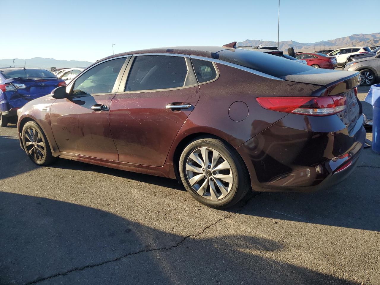 2018 Kia Optima - Image 2