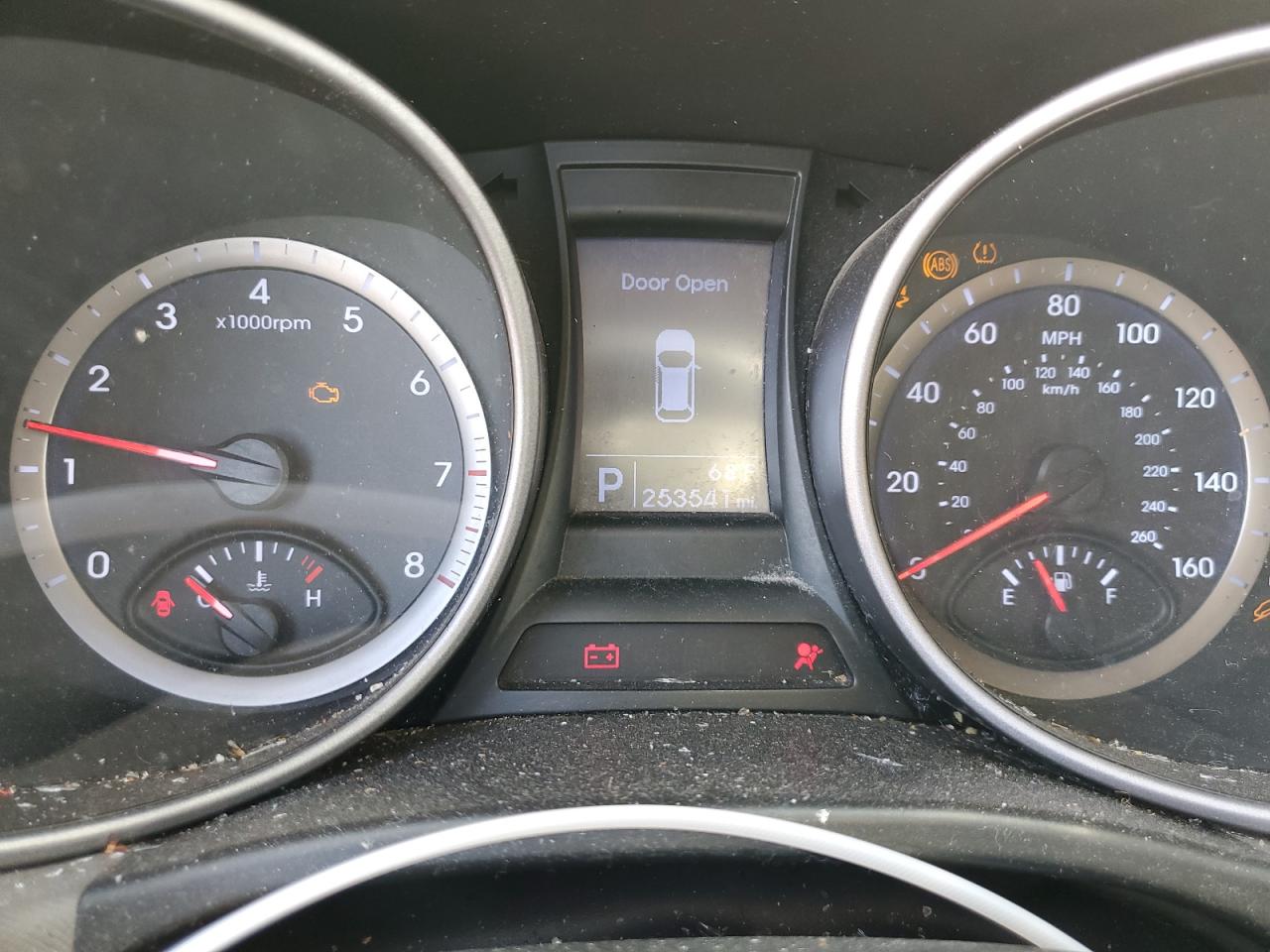 2013 Hyundai Santa Fe - Image 9