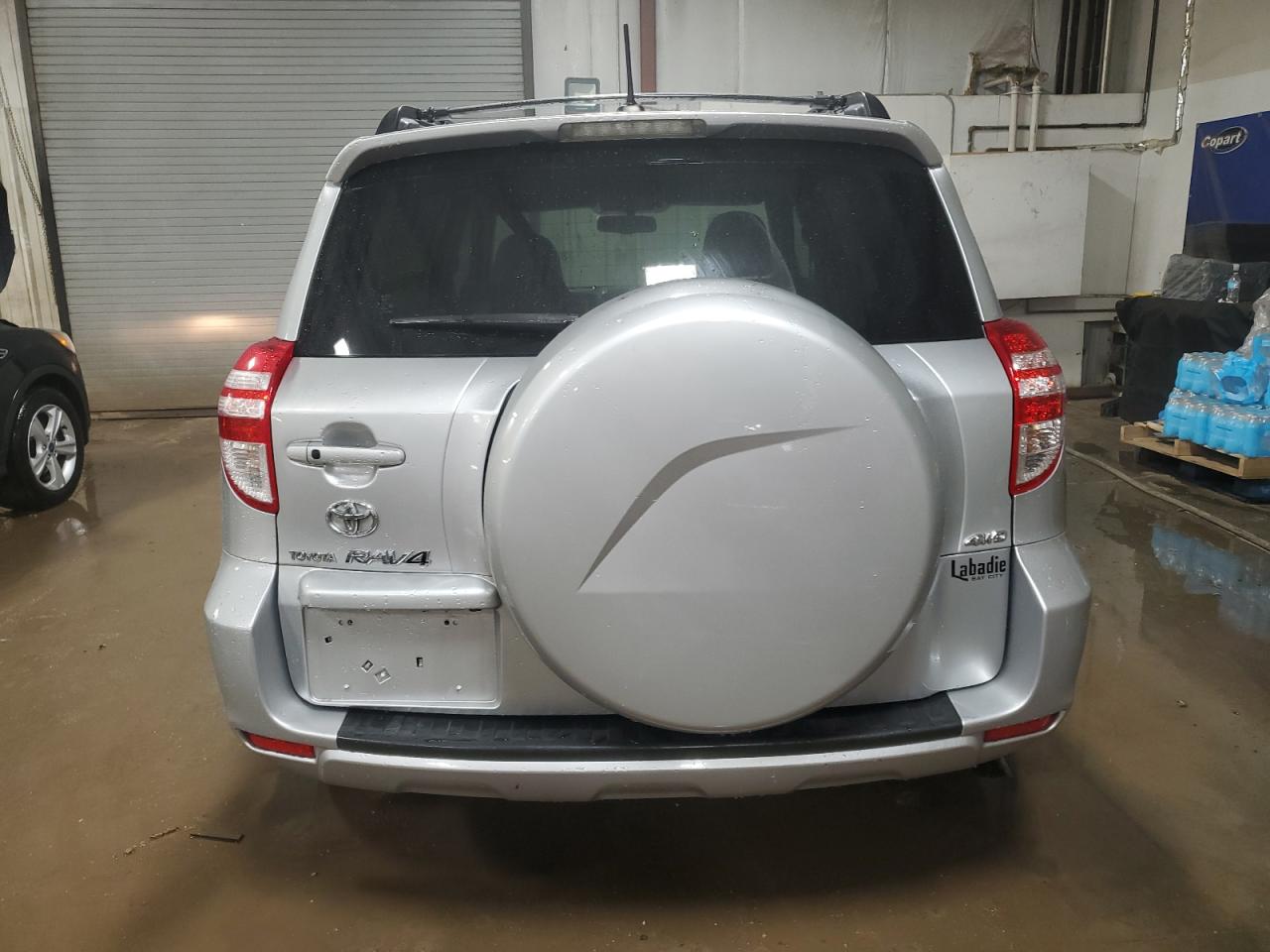 2010 Toyota RAV 4 - Image 6