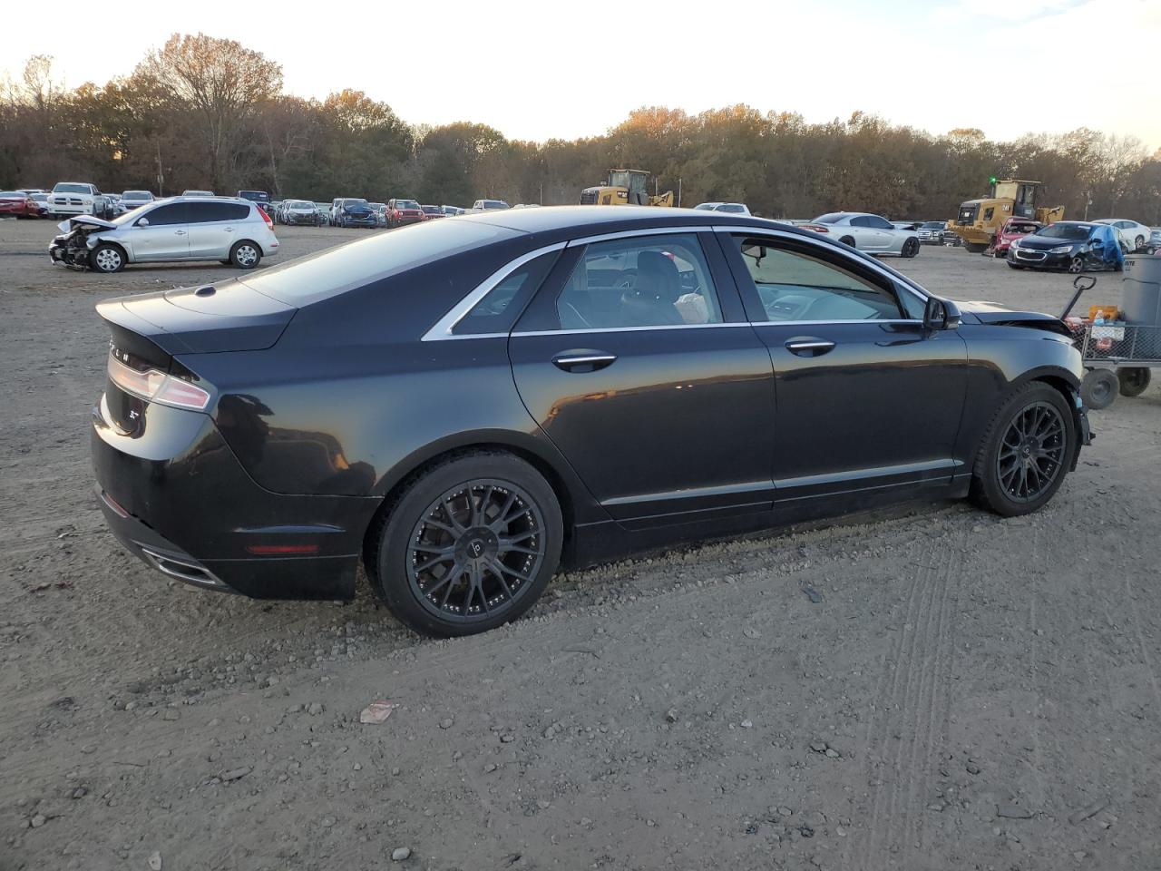 VIN 3LN6L2GK3FR613058 2015 LINCOLN MKZ no.3