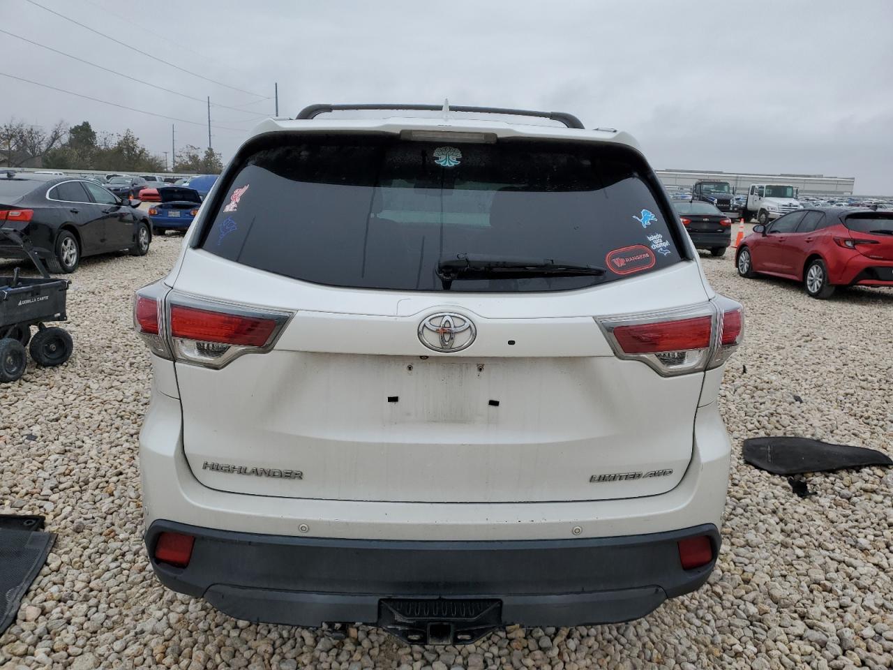 VIN 5TDDKRFHXFS158073 2015 TOYOTA HIGHLANDER no.6