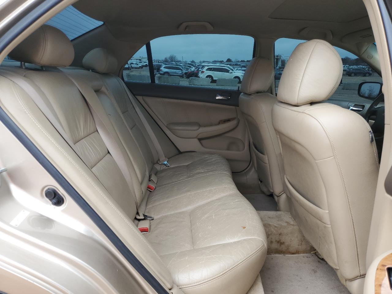 2004 Honda Accord Ex VIN: 1HGCM56824A105880 Lot: 86277184