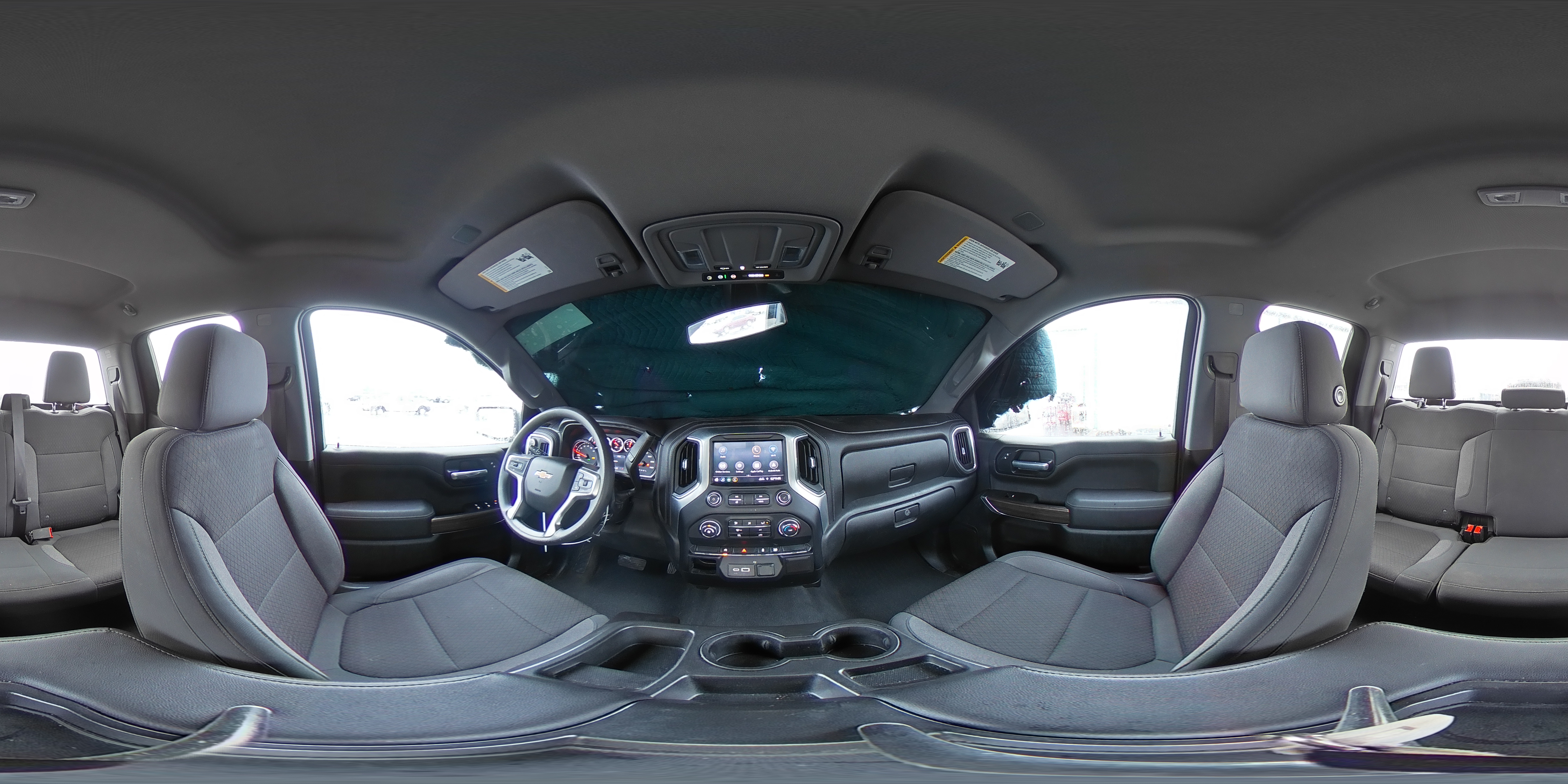 2020 Chevrolet Silverado - Image 13