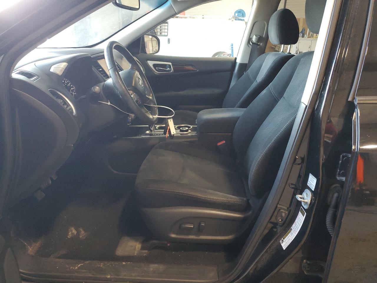 2016 Nissan Pathfinder - Image 7