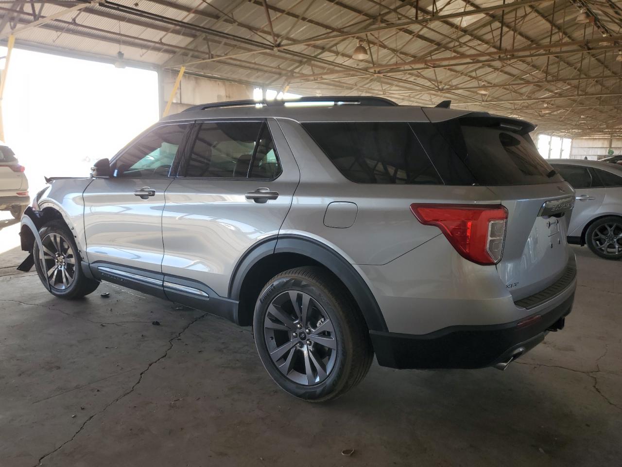 VIN 1FMSK7DH4PGA75437 2023 FORD EXPLORER no.2