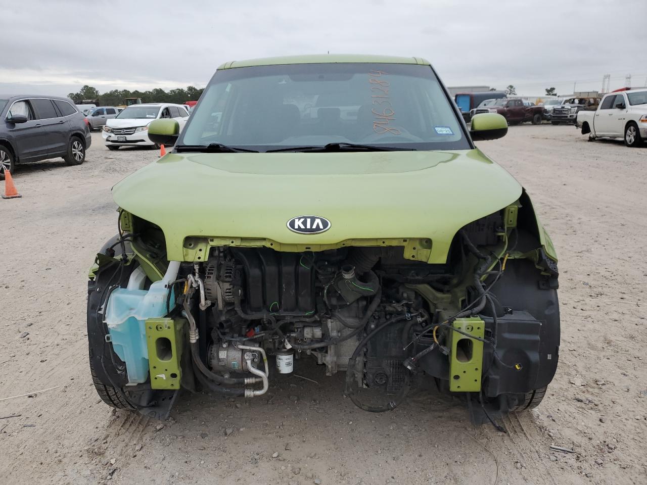 VIN KNDJP3A51H7877983 2017 KIA SOUL no.5