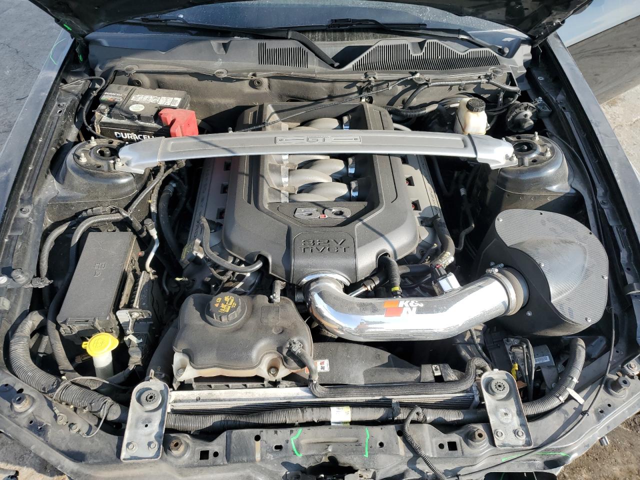2011 Ford Mustang - Image 12